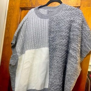 Poncho Sweatwr